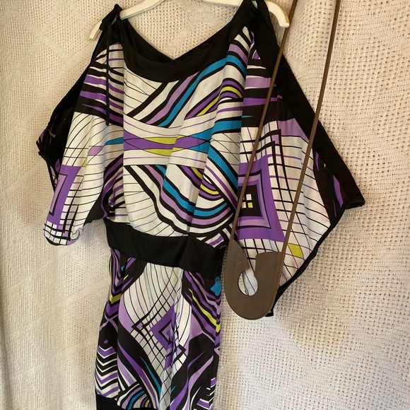 Bebe Geometric Print Silk Dress - Picture 6 of 7